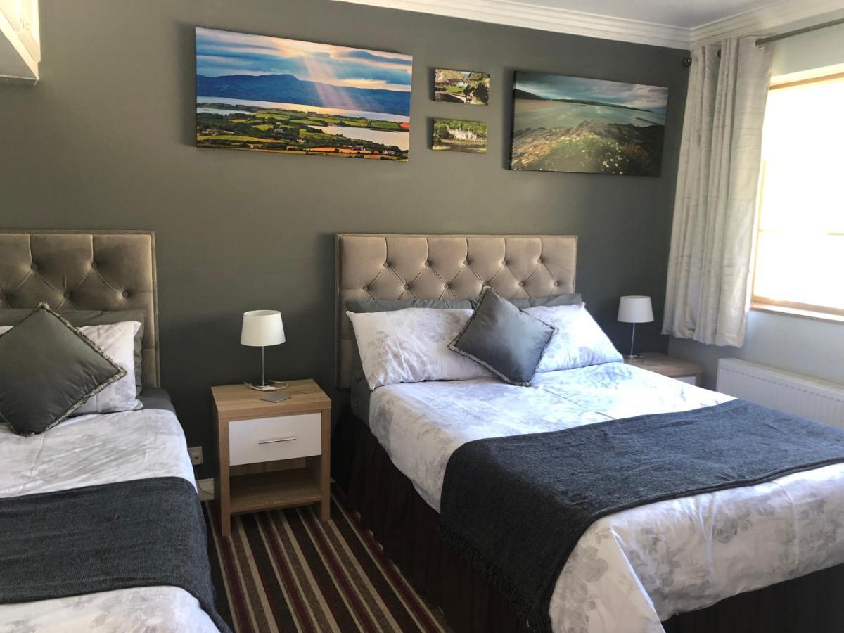 ترالي Manorlodge المظهر الخارجي الصورة